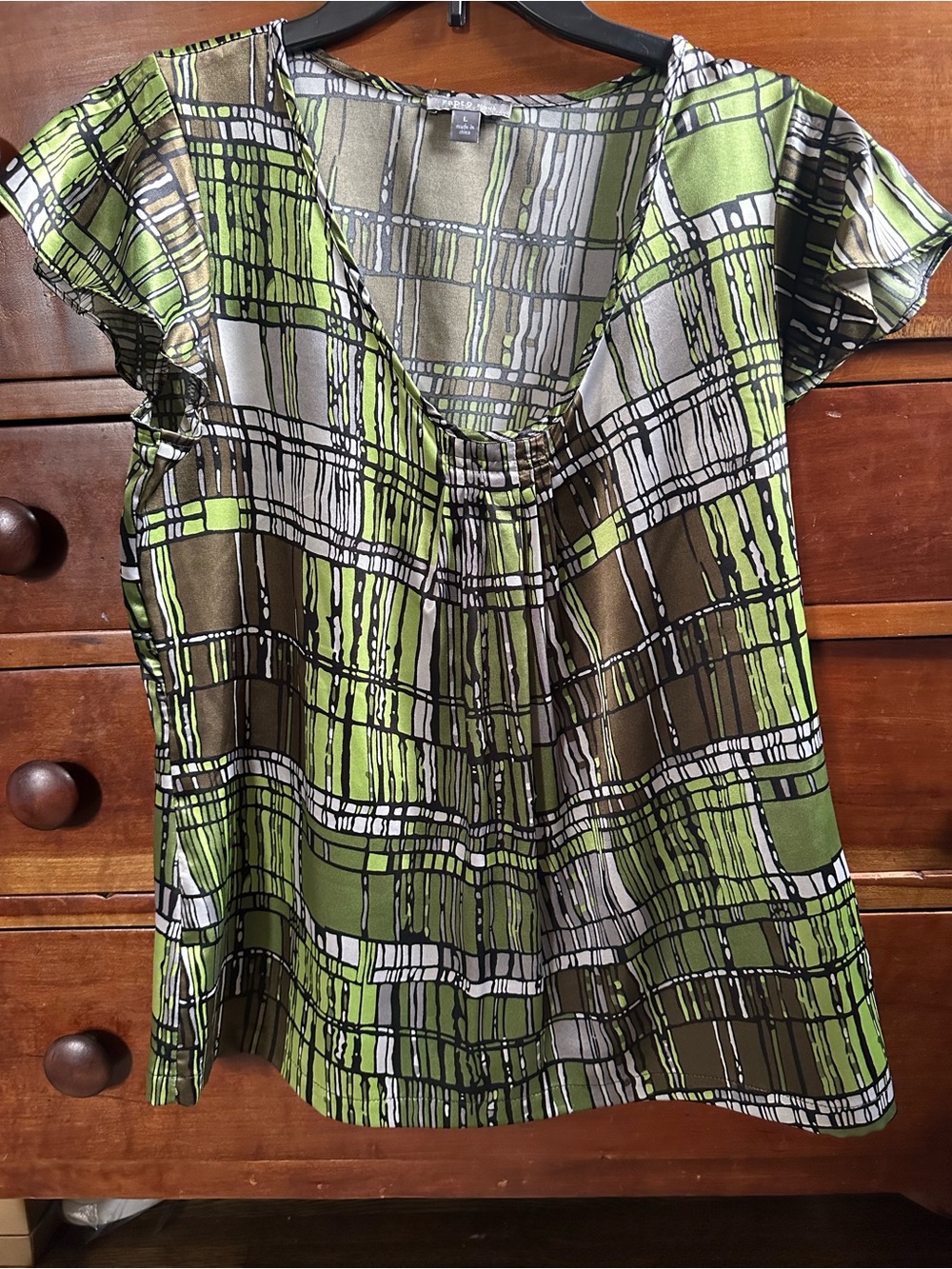 Apt. 9 Green and Olive Patterned Women's Blouse